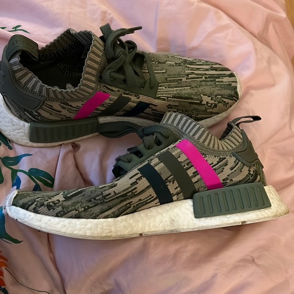 adidas gazelle silver green womens adidas NMD R1 Primeknit Cloud White Glitch Camo – OFFTRENDCLUB main image 1